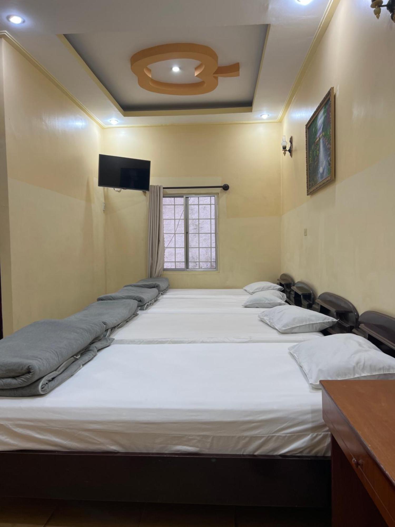 Hotel Khach San Lan Dai Da Lat Esterno foto
