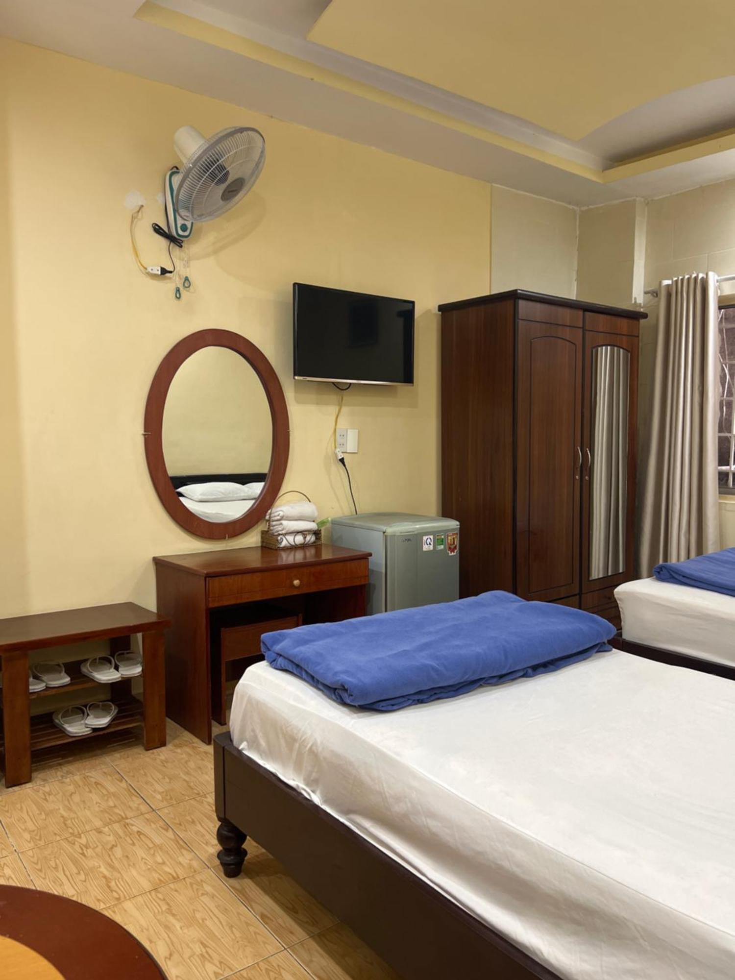 Hotel Khach San Lan Dai Da Lat Esterno foto