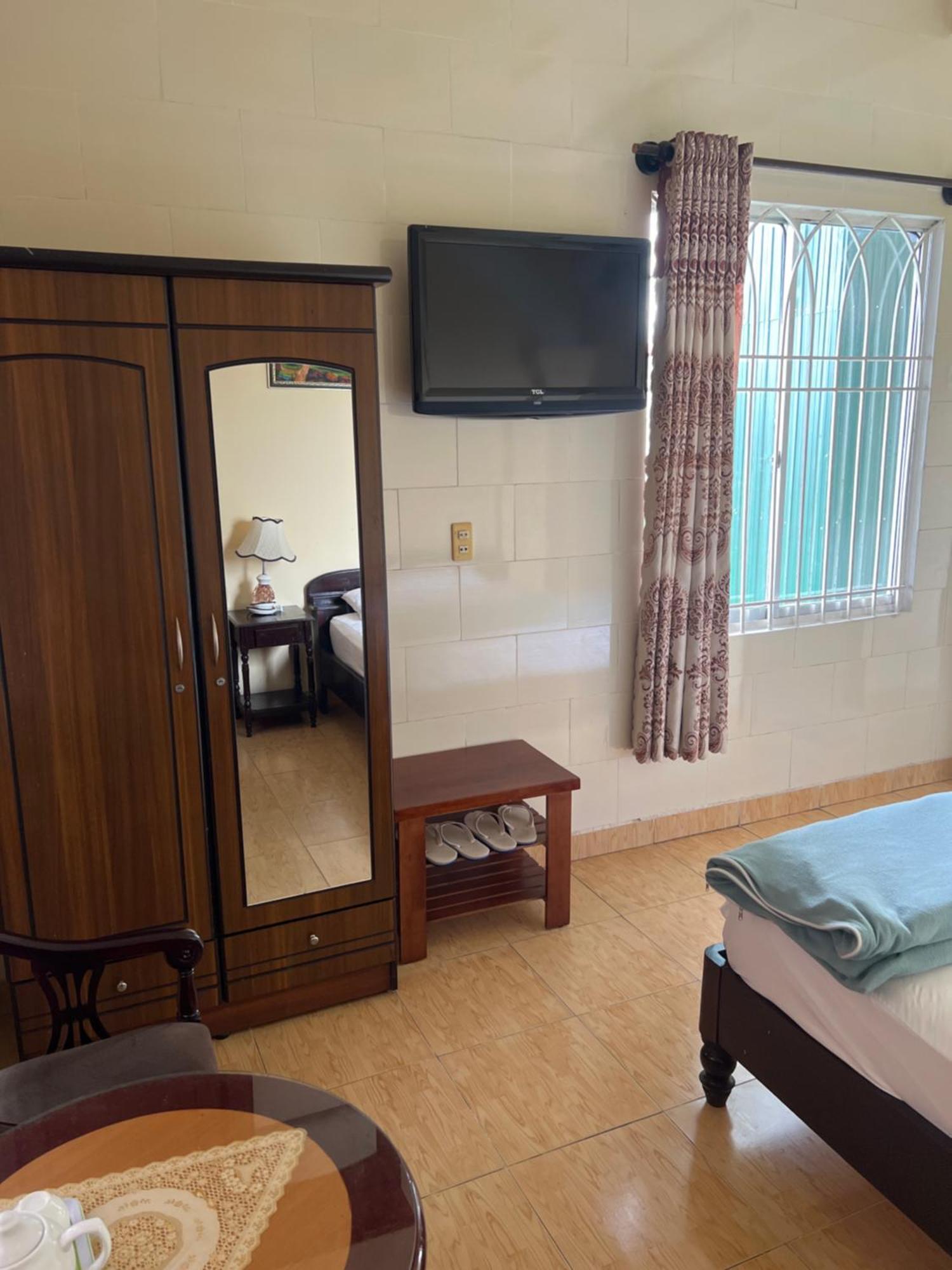 Hotel Khach San Lan Dai Da Lat Esterno foto