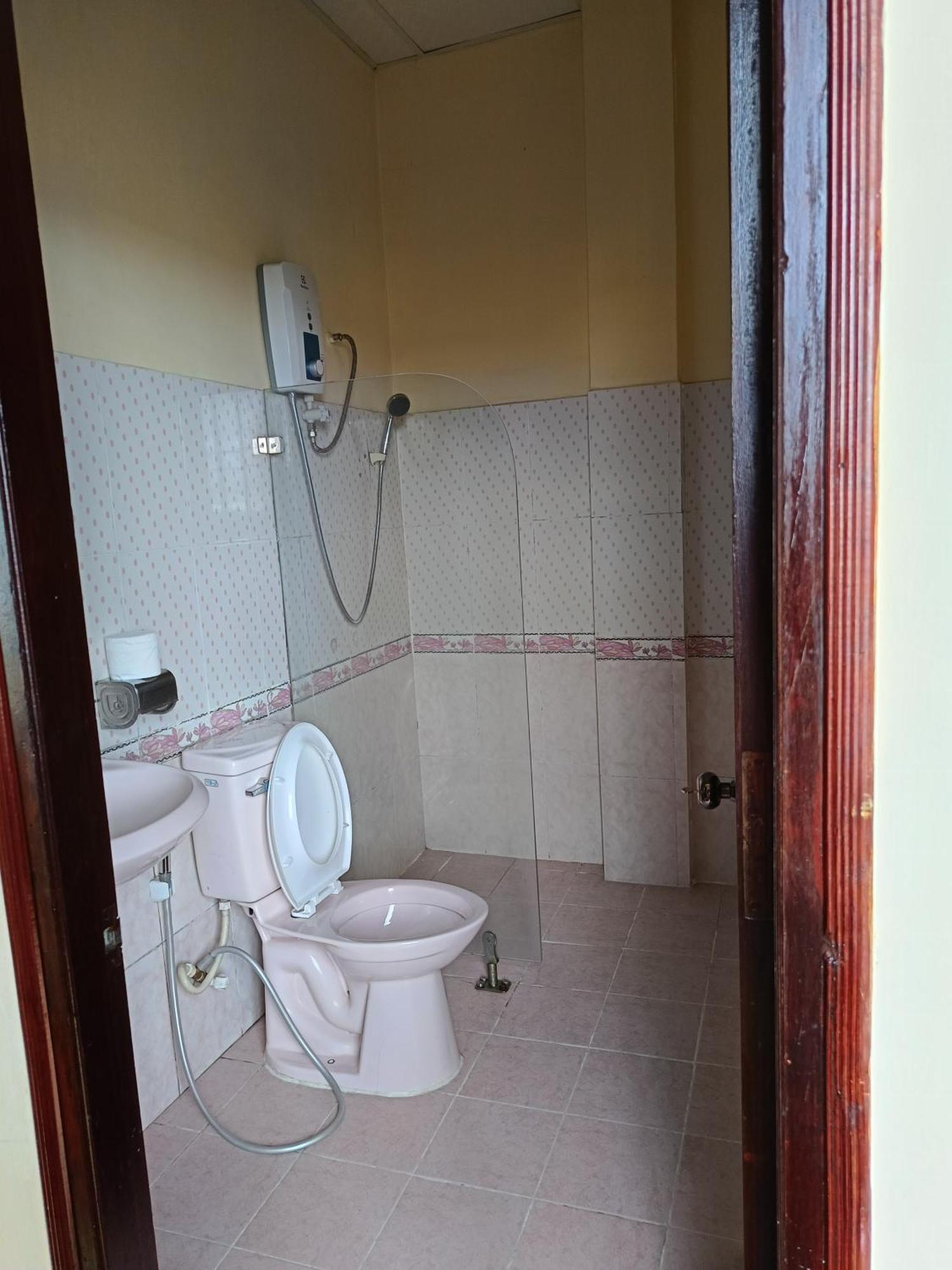 Hotel Khach San Lan Dai Da Lat Esterno foto